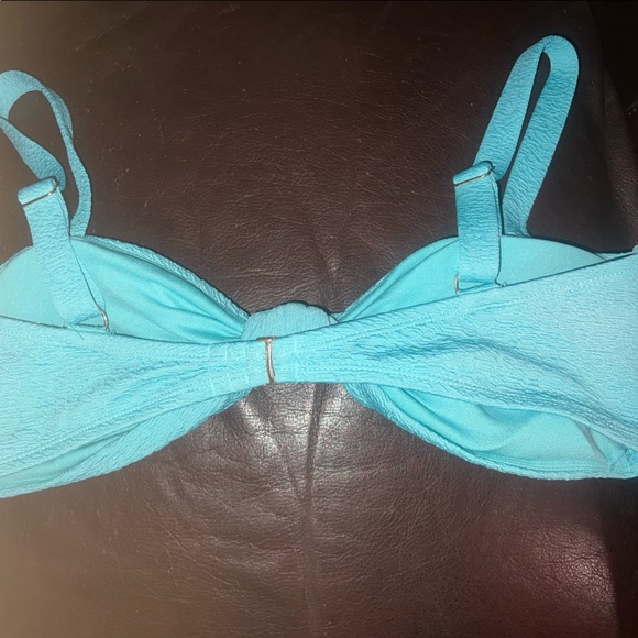 NWOT Women’s Teal Bikini Top - Picture 3 of 9